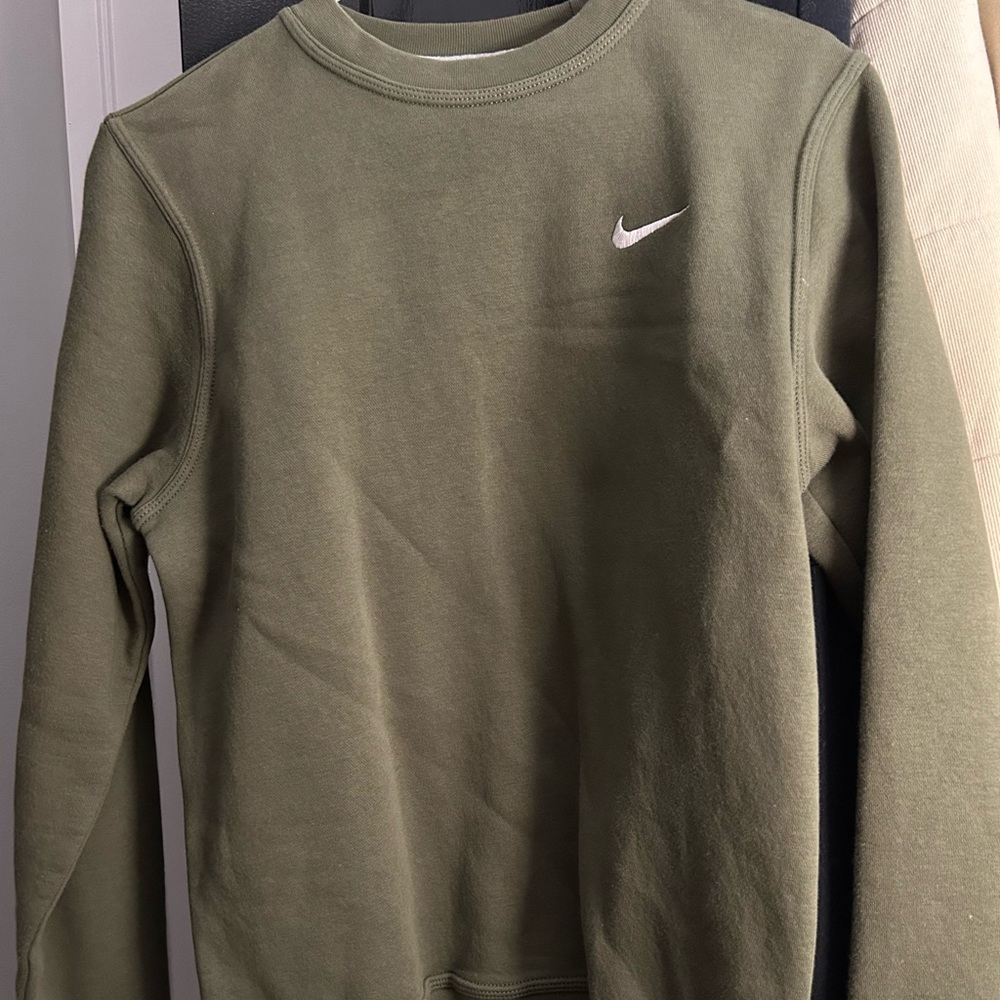NIKE CREWNECK